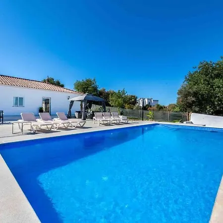 Casa Emella Luxury Villa *